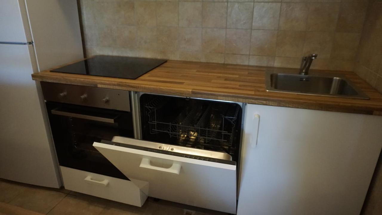 Apartment Zuza Krk Krk Town Bagian luar foto